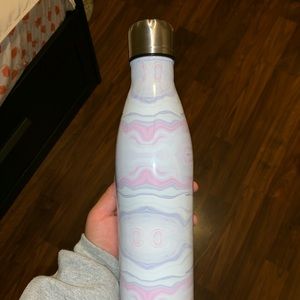 stainless steel water bottle